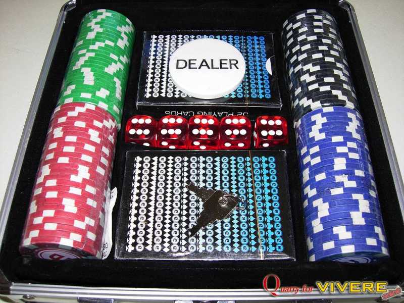 Casino Royale Poker Bag 08